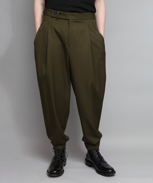 CLASSIC WOOL 2-TUCK TAPERED PANTS（その他パンツ）｜ato