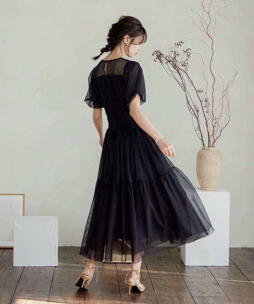 niana パーティードレス　パフスリーブ　Lサイズ niana（ニアナ） ドレス パフスリーブチュールギャザーロング