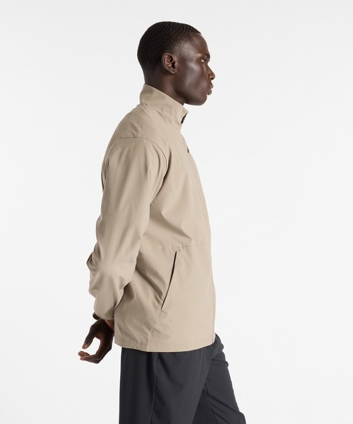 New Balance（ニューバランス） ナイロンジャケット Athletics