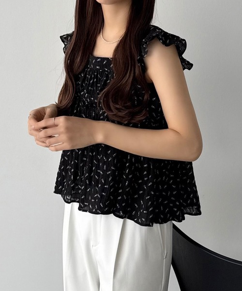花柄　フリル　トップス callautia tシャツ 花柄ノースリーブフリルトップス レディース