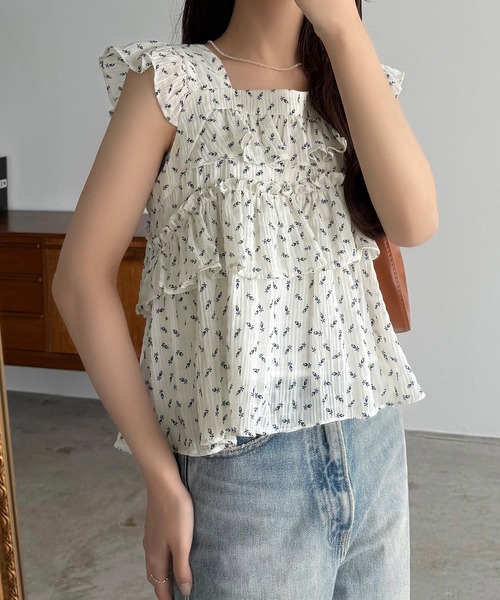 花柄　フリル　トップス callautia tシャツ 花柄ノースリーブフリルトップス レディース