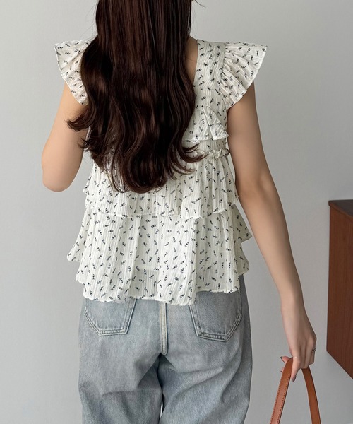 花柄　フリル　トップス callautia tシャツ 花柄ノースリーブフリルトップス レディース