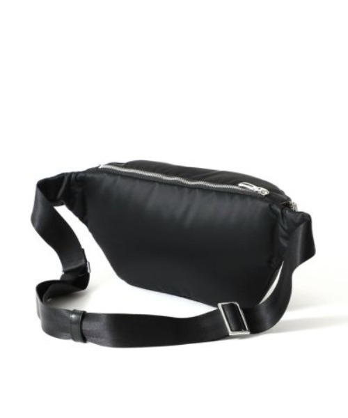 PELLE MORBIDA（ペッレ モルビダ） ショルダーバッグ Hydrofoil