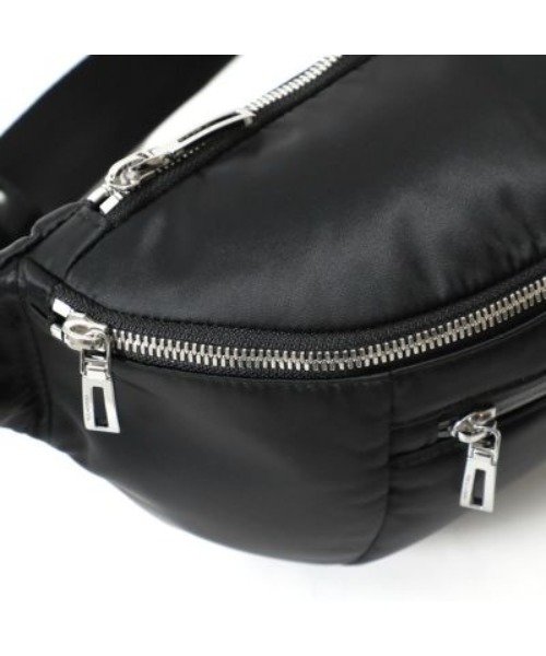 PELLE MORBIDA（ペッレ モルビダ） ショルダーバッグ Hydrofoil