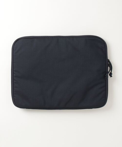 BRIEFING（ブリーフィング） タブレットケース PC CASE TALL 13MW GEN
