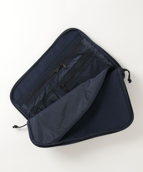 BRIEFING（ブリーフィング） タブレットケース PC CASE TALL 13MW GEN