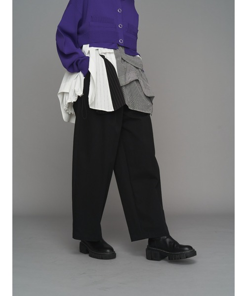 【ミクロ】un3d. アーチコクーンパンツ UN3D.（アンスリード）の「アーチコクーンパンツ（その他パンツ）」 - WEAR