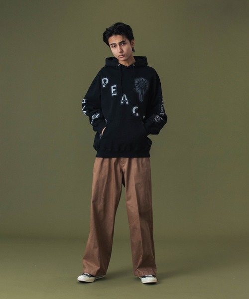 XLARGE パーカー AIRBRUSH PULLOVER HOODED SWEATSHIRT メンズ