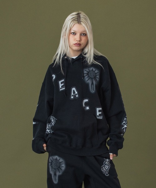 X-LARGEパーカー XLARGE パーカー AIRBRUSH PULLOVER HOODED SWEATSHIRT メンズ