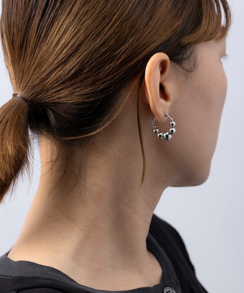 AJUGA.（アジュガ） ピアス メタルボールフープピアス レディース