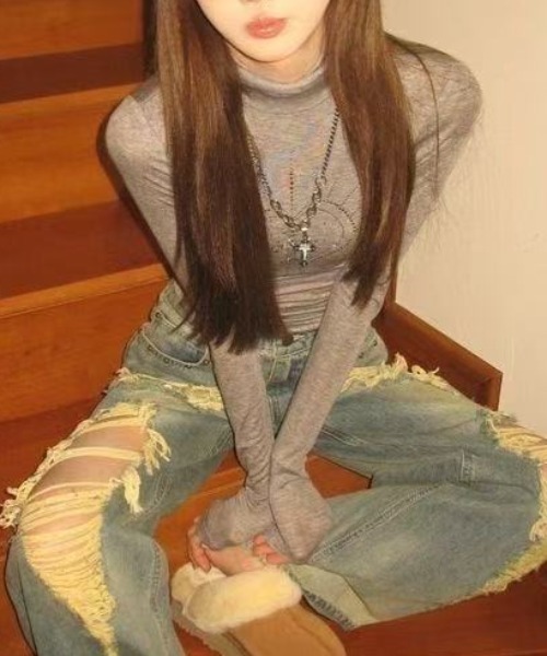 ViViDAY tシャツ 十字架デザインラインストーンハイネックカットソー