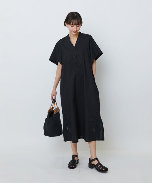 LOISIR ワンピース 半袖 コットンリネンクロス刺繍入りワンピース
