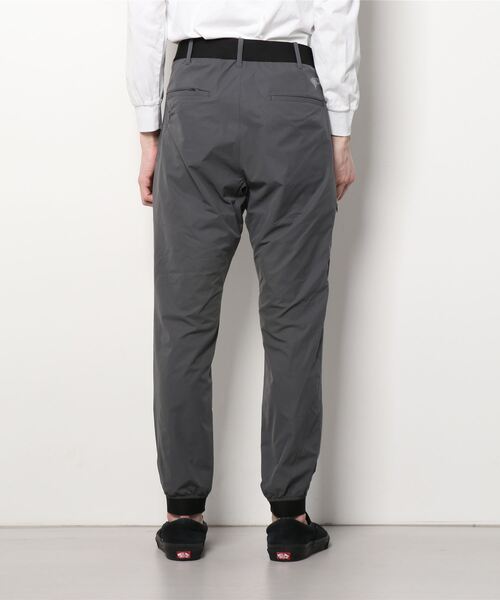 「BEAMS GOLF」 パンツ SMALL カーキ メンズの画像