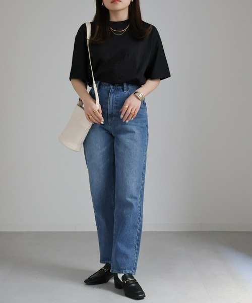 sakishimatokyo tシャツ エンボス加工ロゴTシャツ レディース