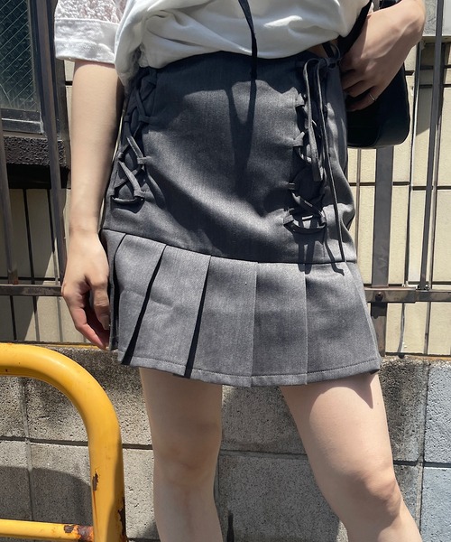 アンドマリーリボン付き黒プリーツミニスカート リボン付きプリーツミニスカート/プリーツスカパン（スカート
