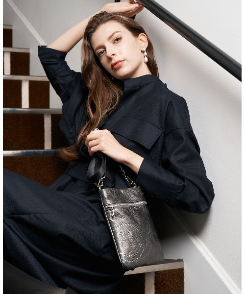 SALON DE ALFURD TOKYO（サロン・ド・アルファード） ショルダーバッグ