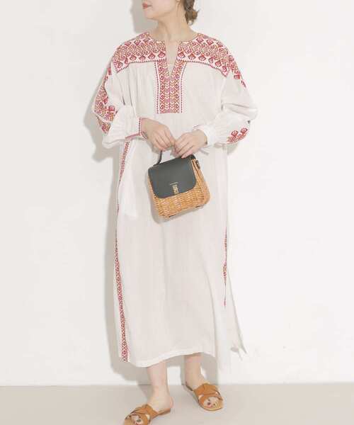 sara mallika（サラ マリカ） 長袖ワンピース - ホワイト レディース