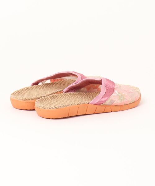 【MAGDA BUTRYM】海外セレブ愛用◎ フラットフラワーサンダル wshoes3277f4e.jpg