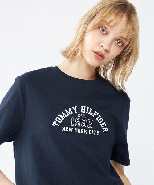TOMMY HILFIGER（トミー・ヒルフィガー） tシャツ 「オンライン限定